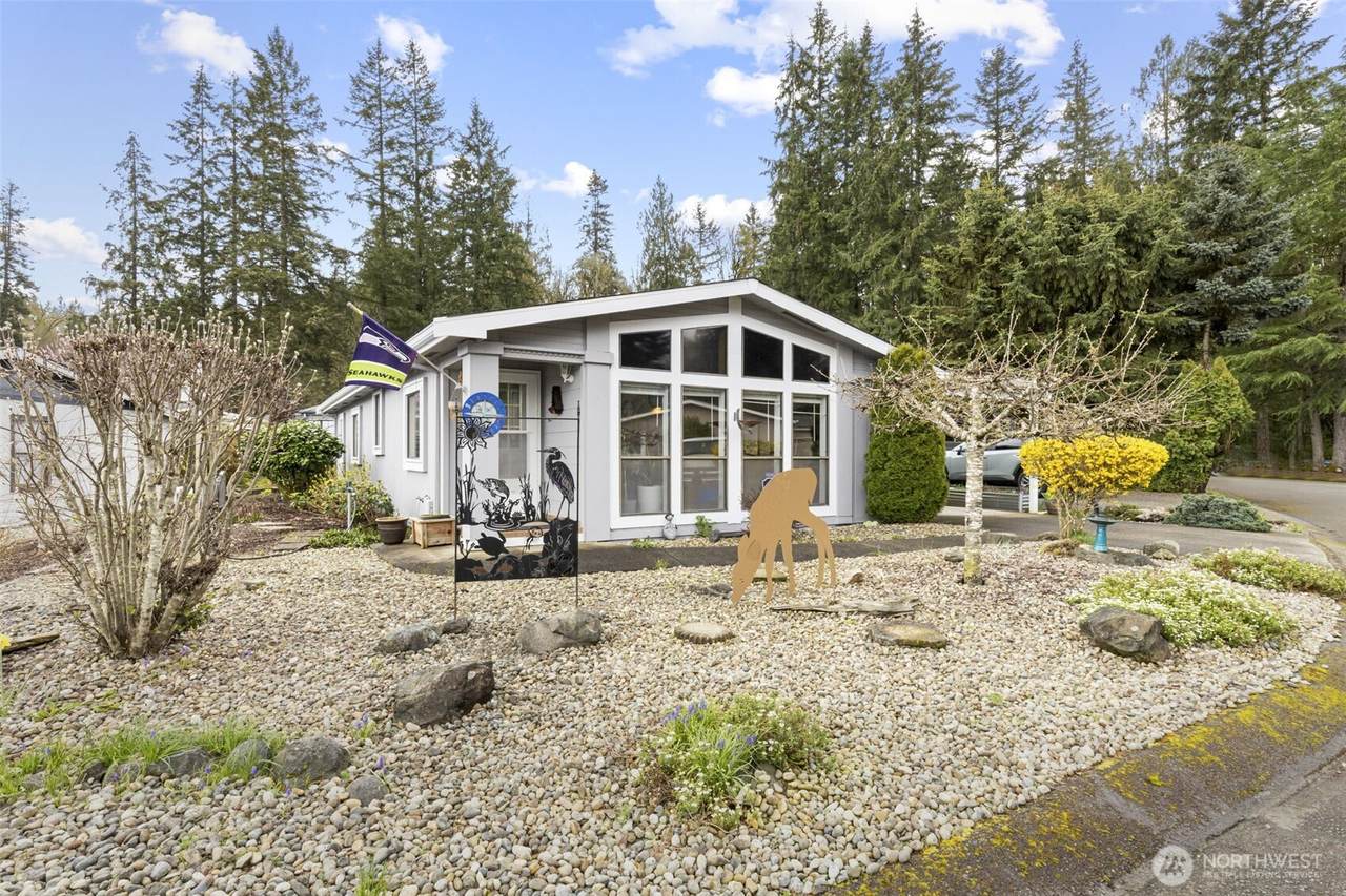 543 Silver Glen Lane - Photo 1