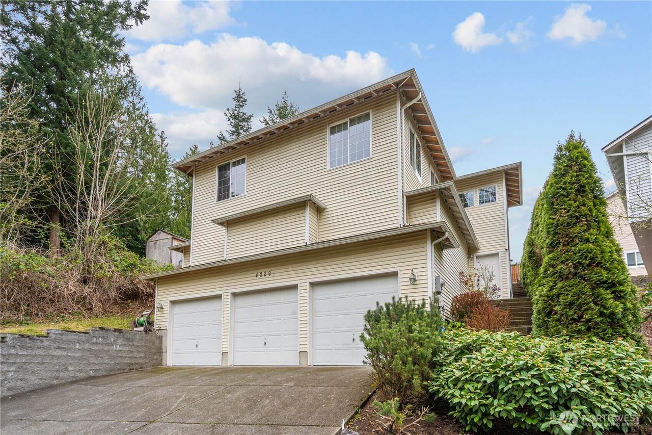 4229 146th Pl - Photo 1