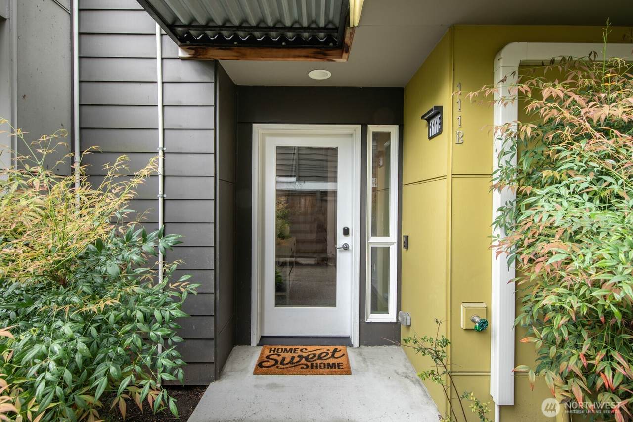 111 17th Avenue - Photo 1