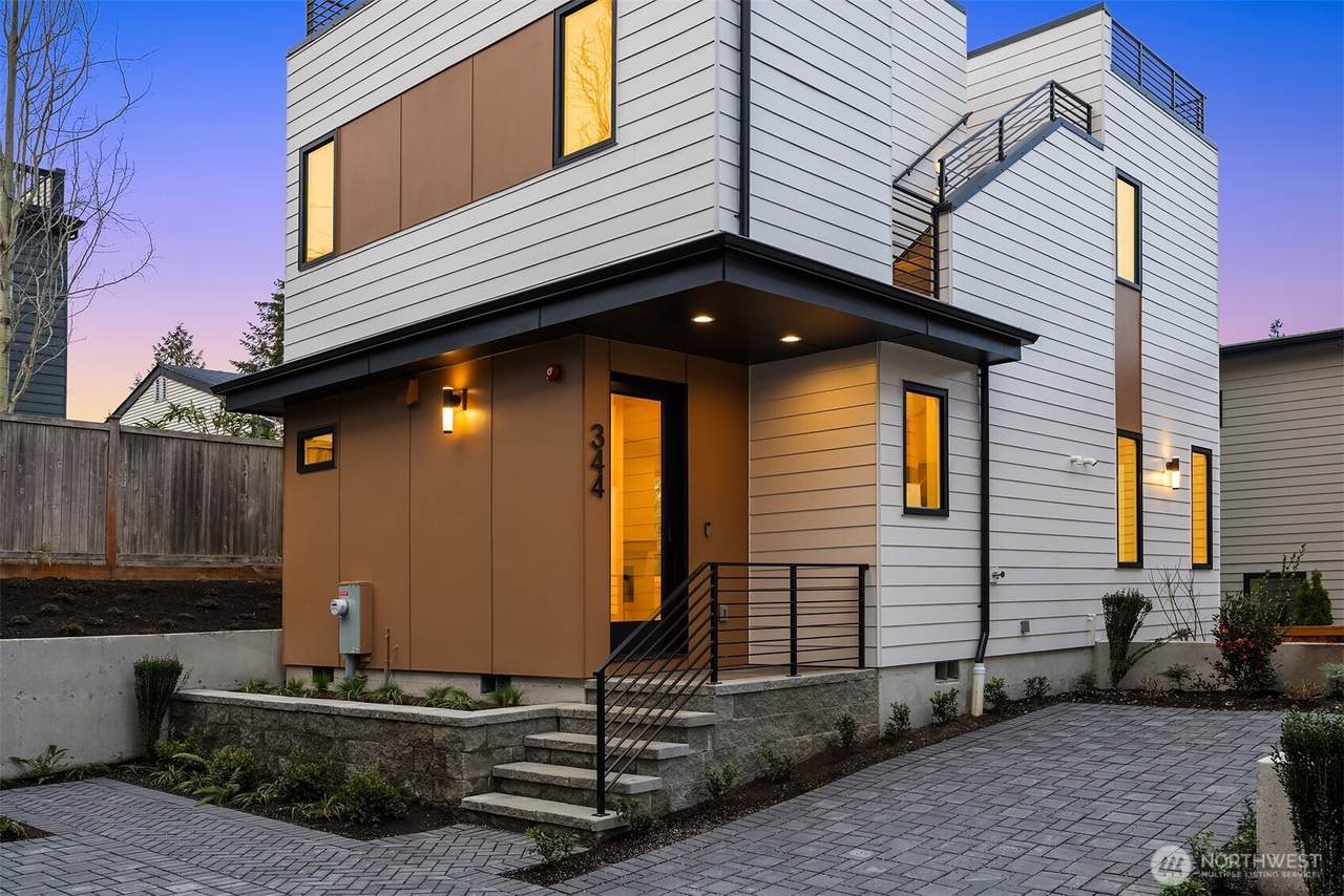 344 6th Avenue - Photo 1