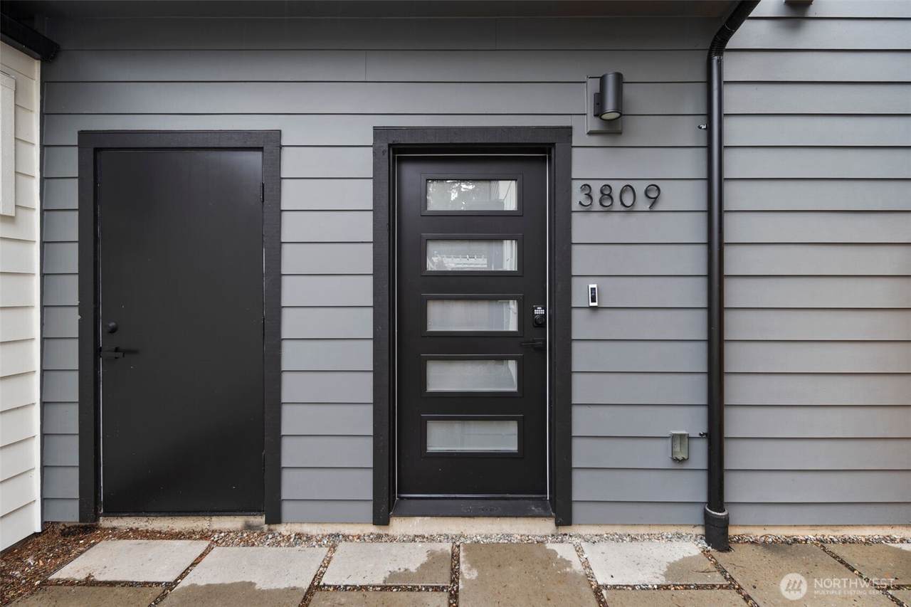 3809 89th Street - Photo 1