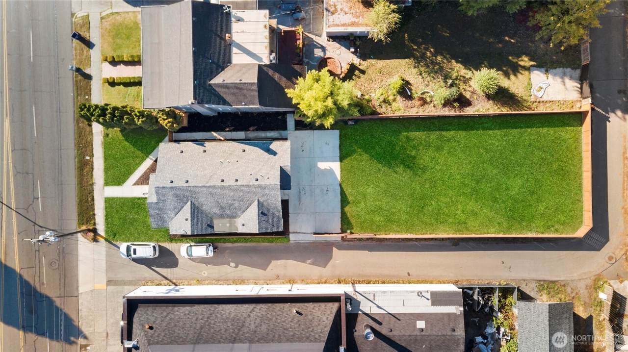 4014 Pacific Avenue - Photo 1