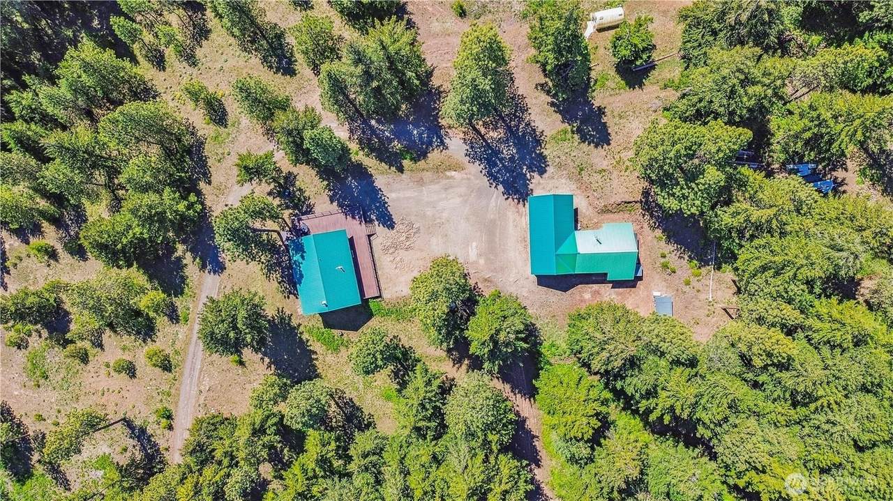 701 Emerick Rd - Photo 1