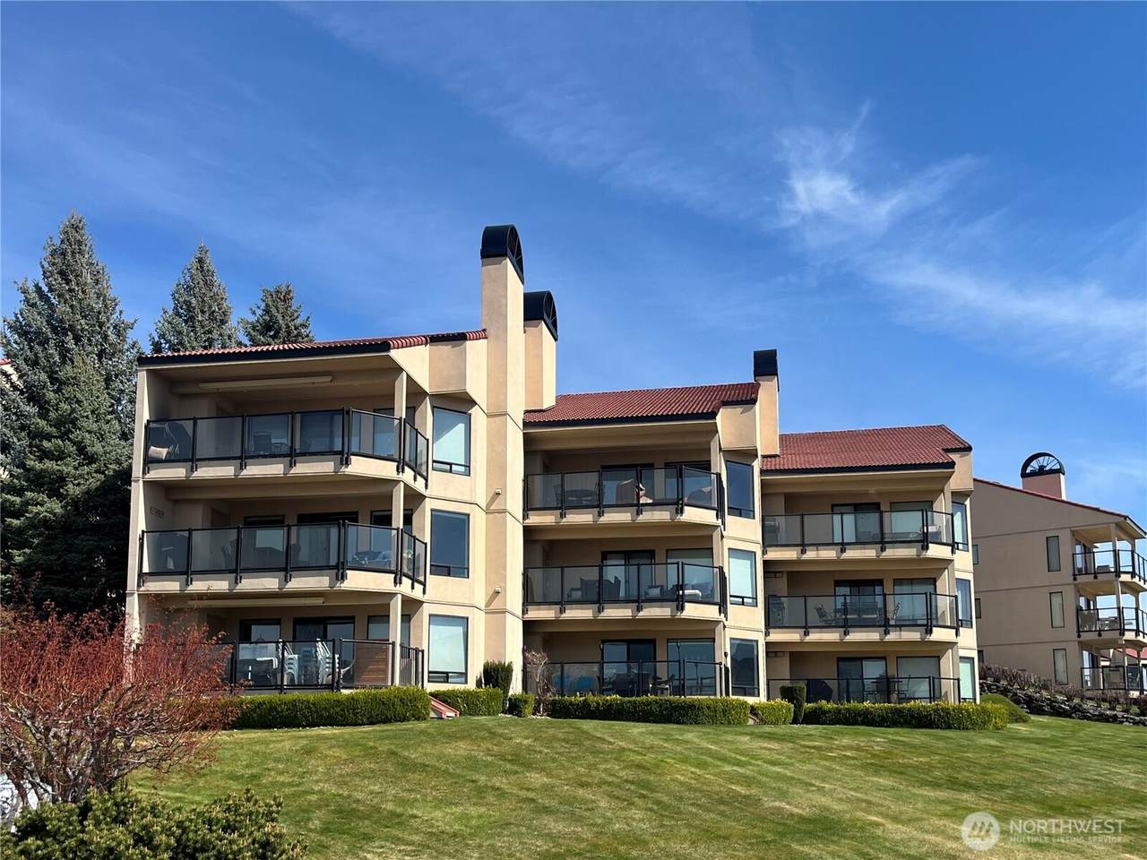 100 Lake Chelan Shores Drive - Photo 1