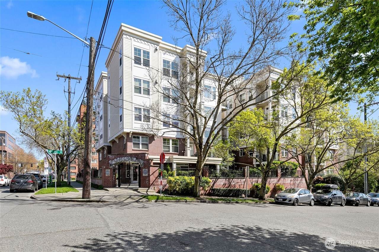 530 4th Avenue - Photo 1