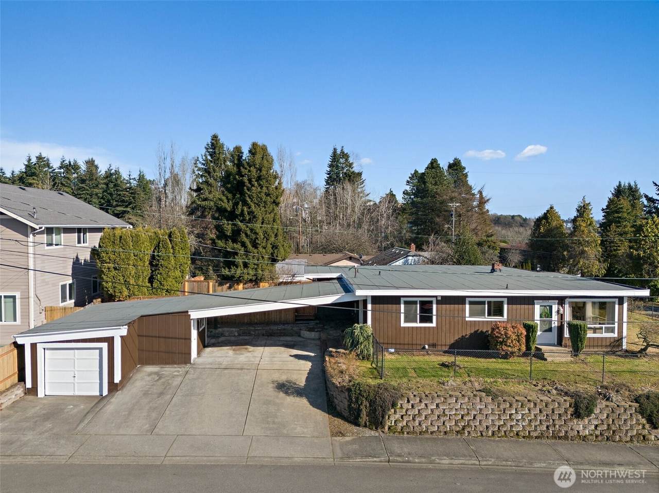 1009 Browns Point Boulevard - Photo 1