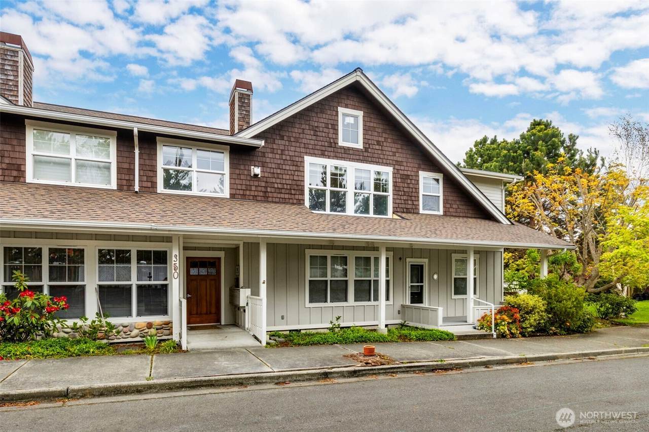 350 Castellano Way - Photo 1