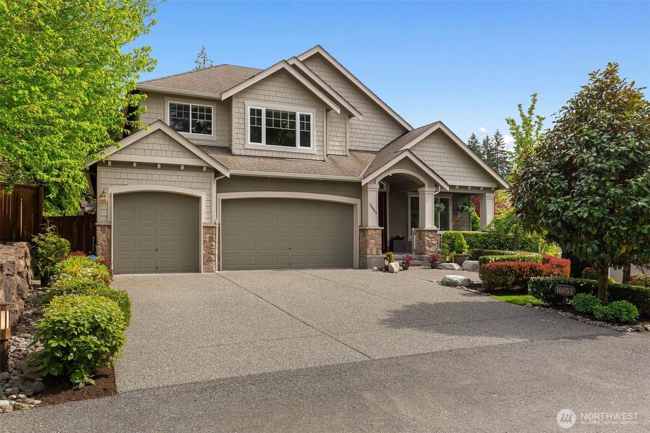 16653 69th Way - Photo 1