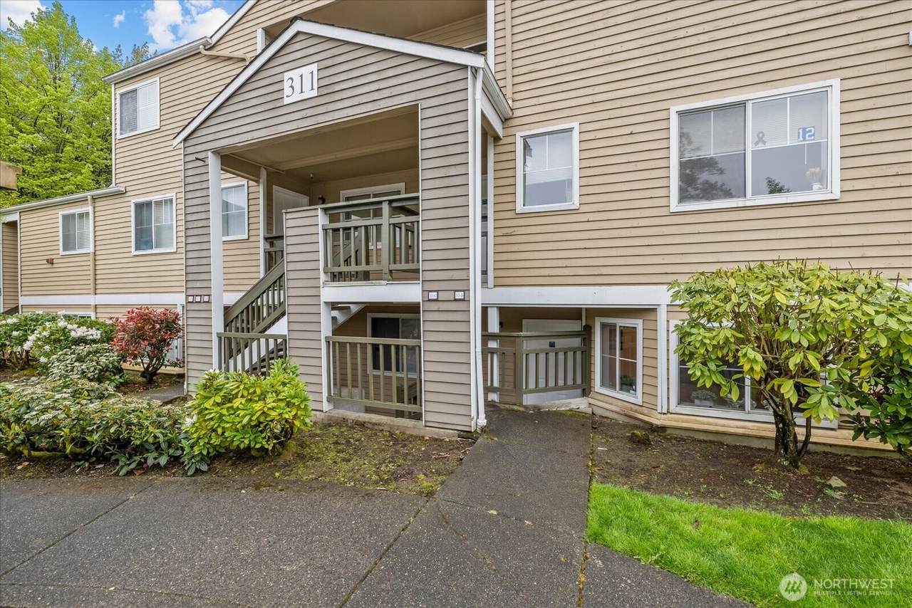 5300 Harbour Pointe Boulevard - Photo 1