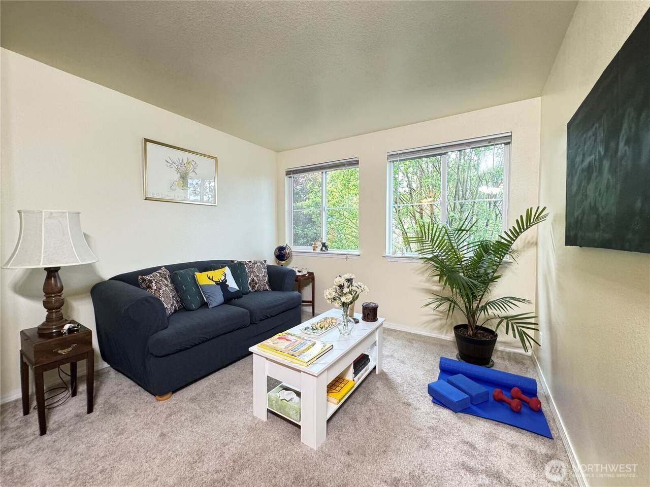 300 10th Avenue - Photo 1