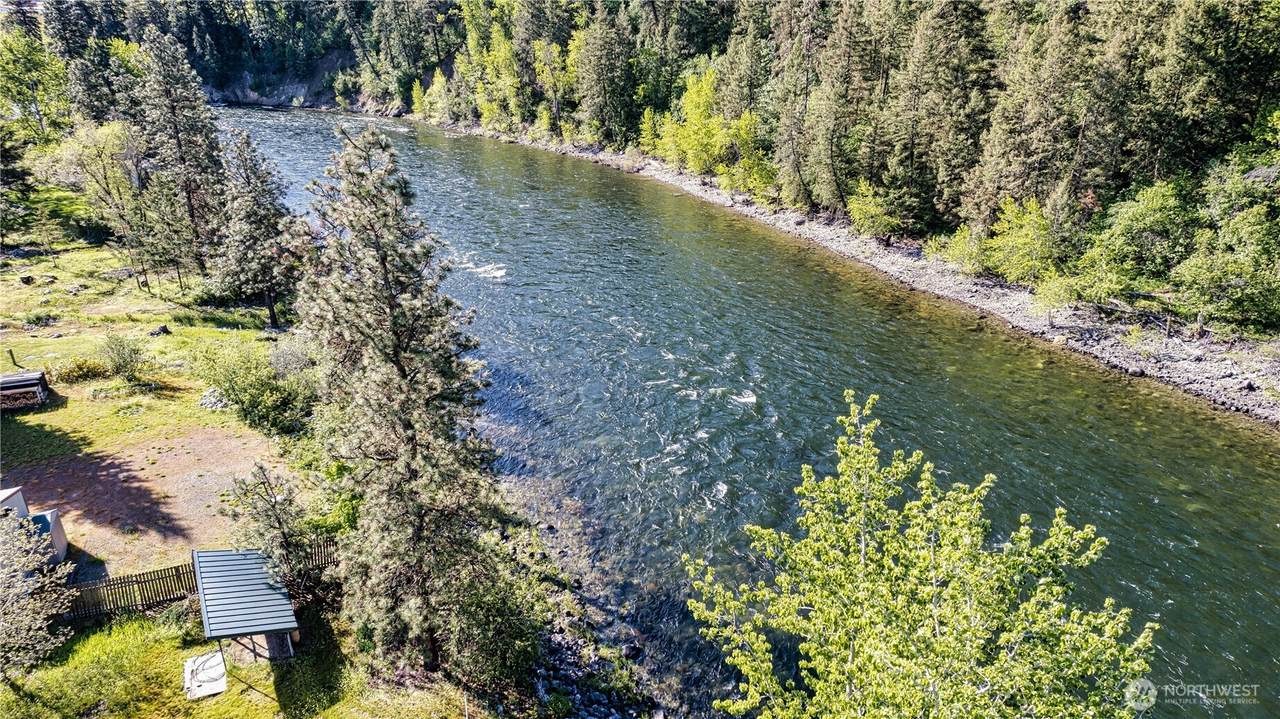 8829 Josephine Avenue - Photo 1