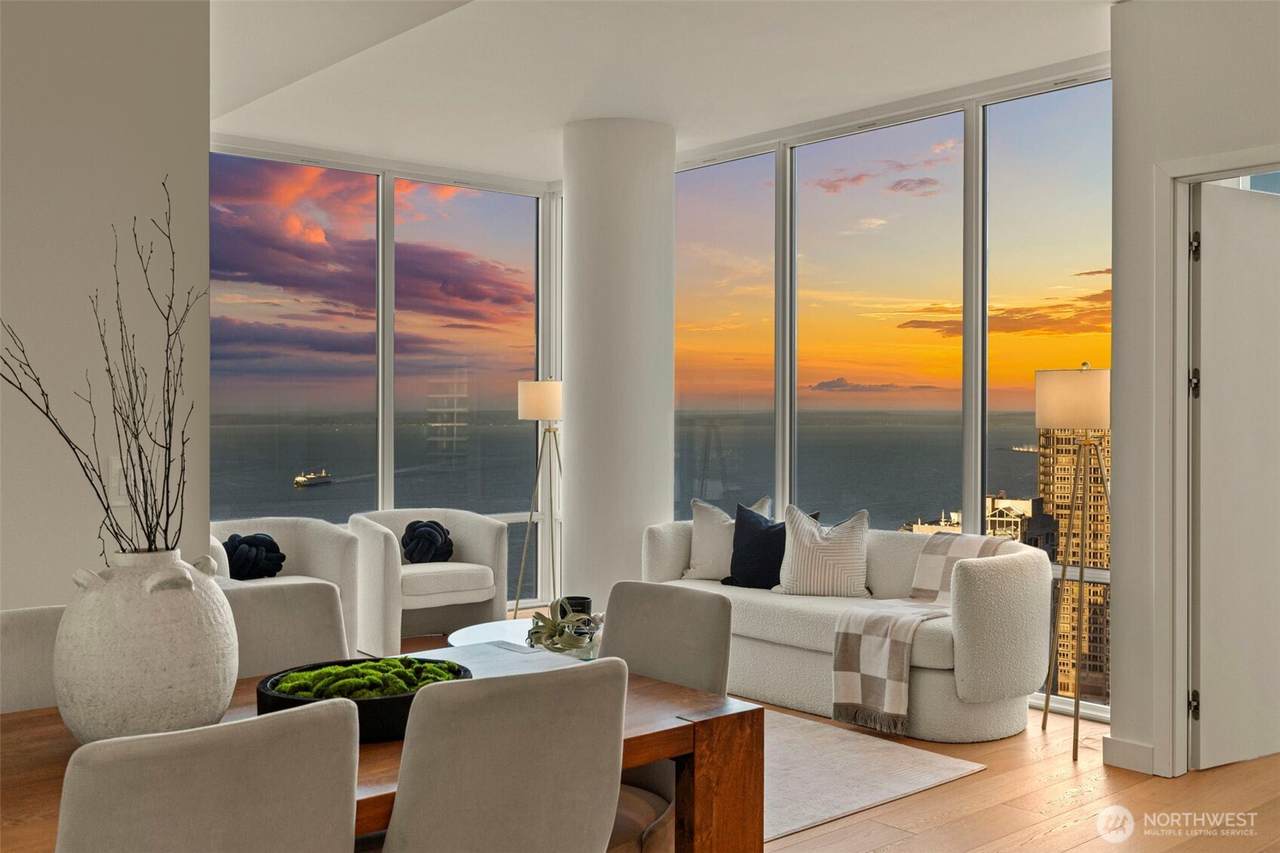121 Stewart Street - Photo 1