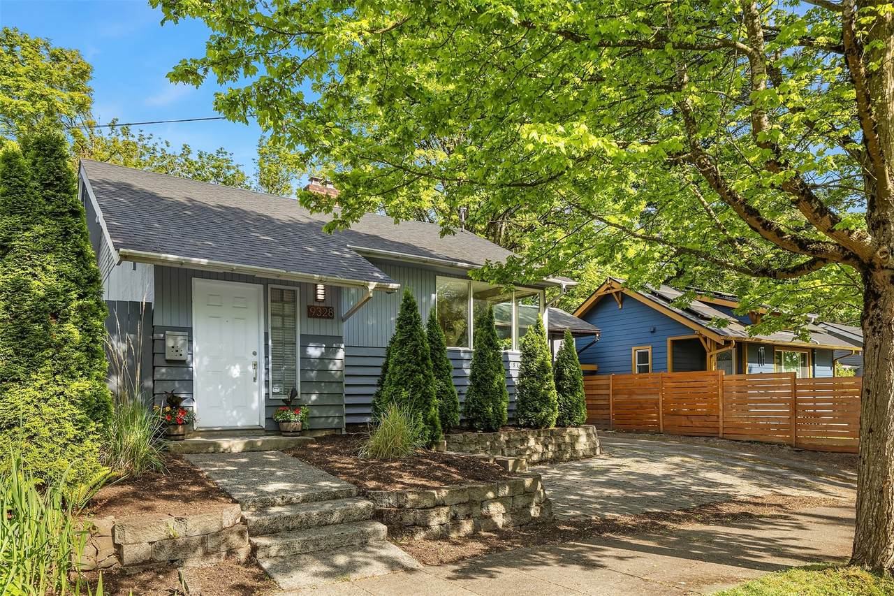 9328 39th Avenue - Photo 1