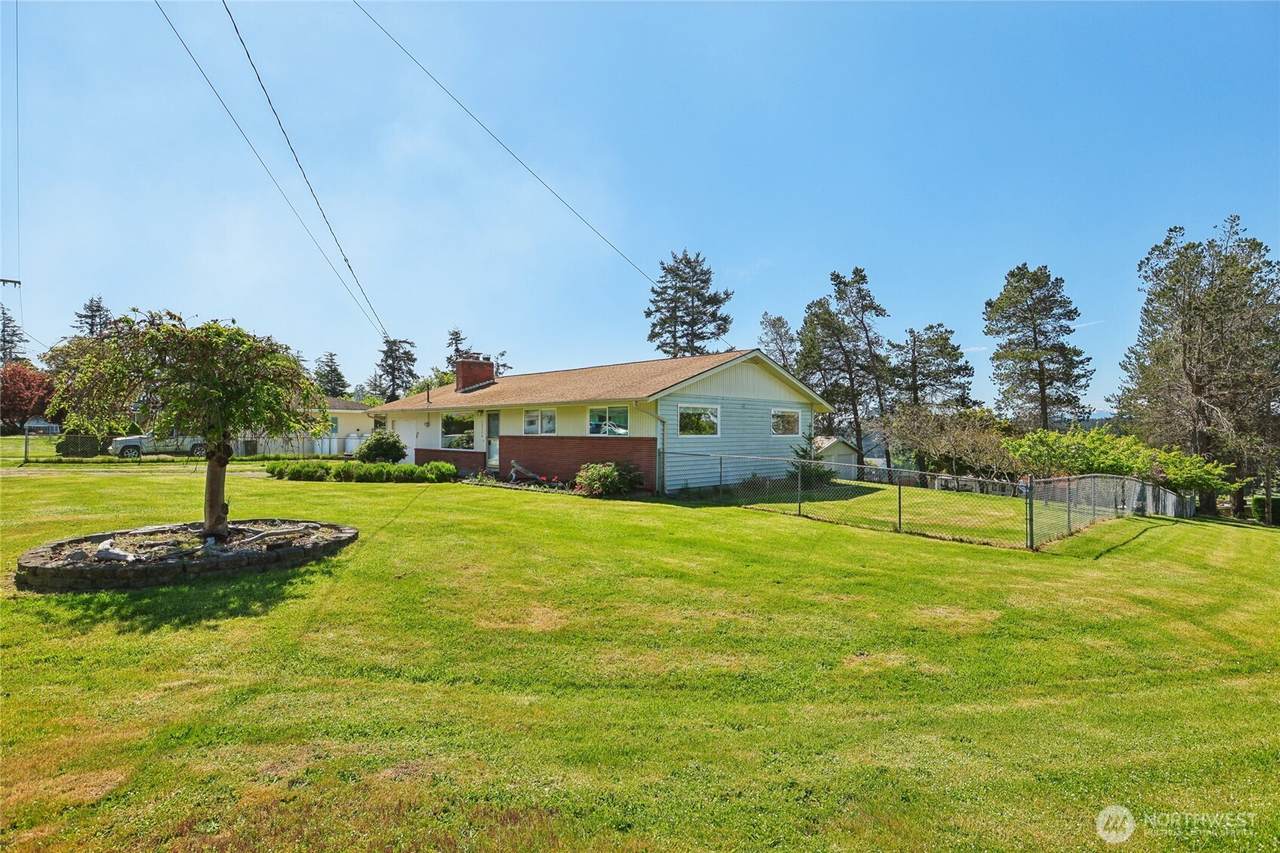 1313 Orchard Loop - Photo 1