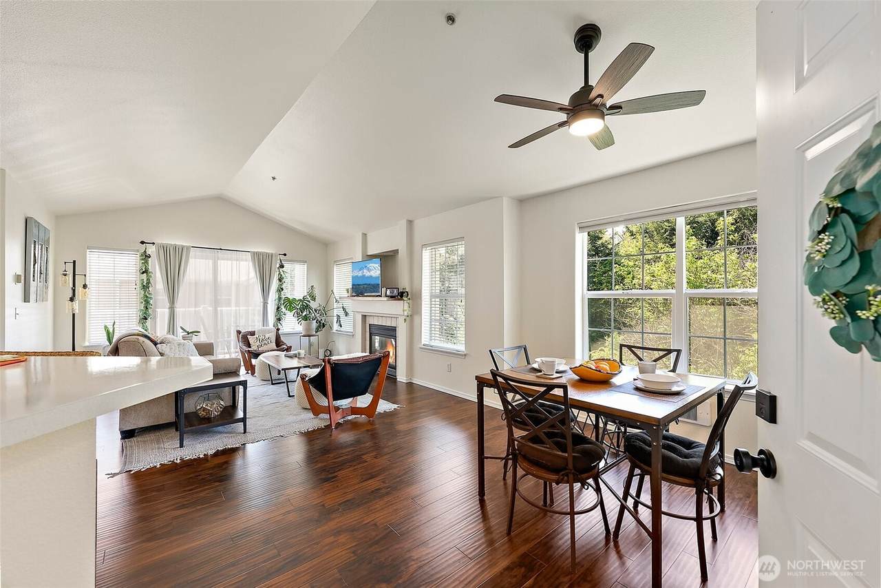 1687 Kennedy Place - Photo 1