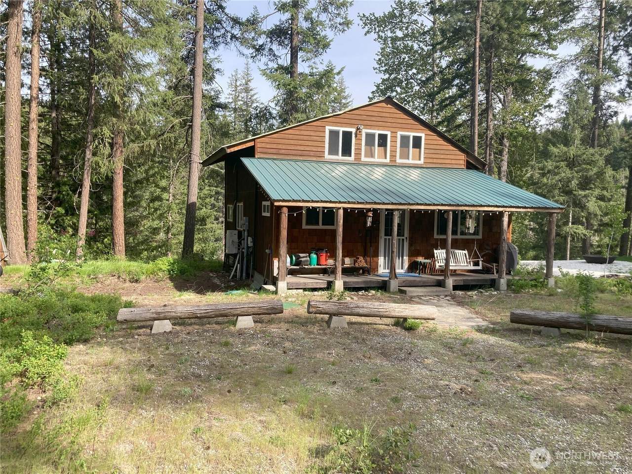 2512 Kinnikinnick Drive - Photo 1
