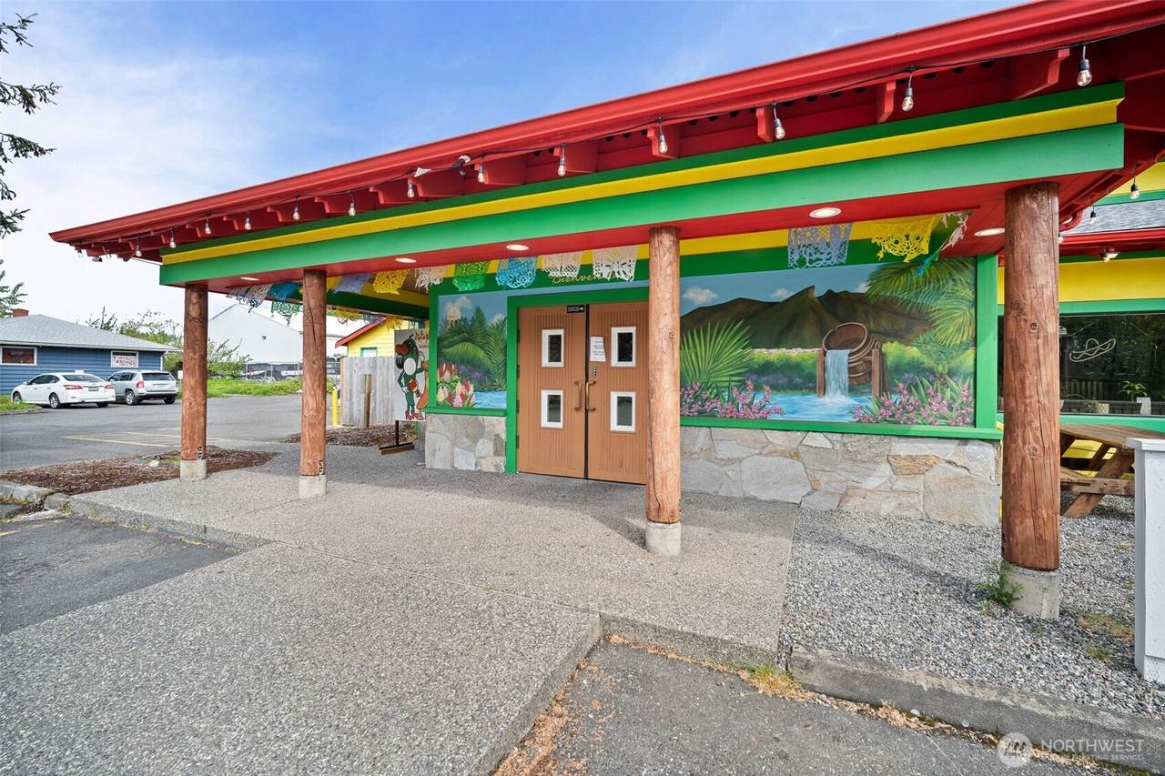 4451 Meridian Street - Photo 1