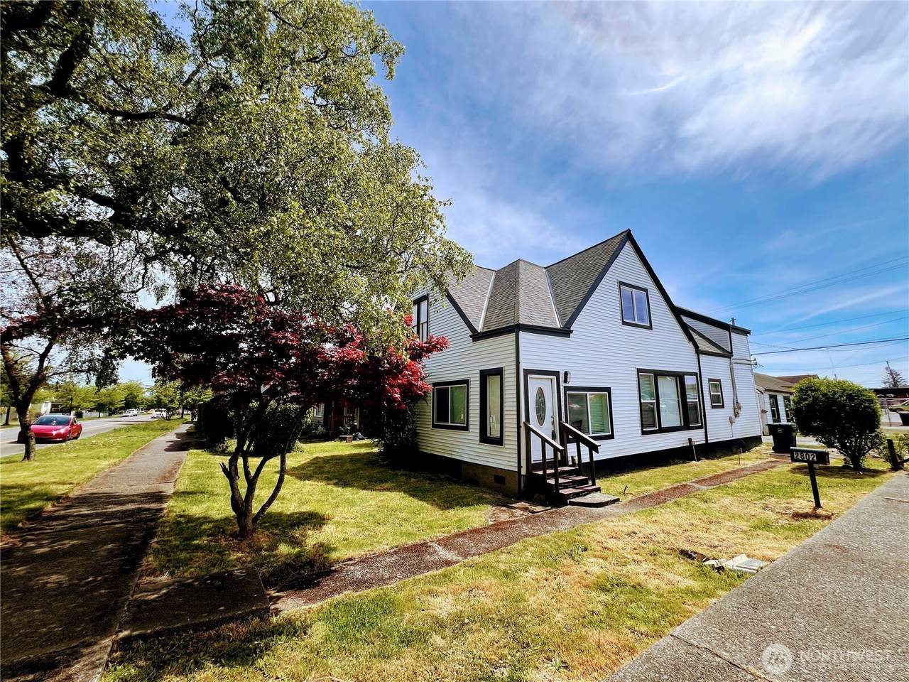 2802 Sumner Ave - Photo 1