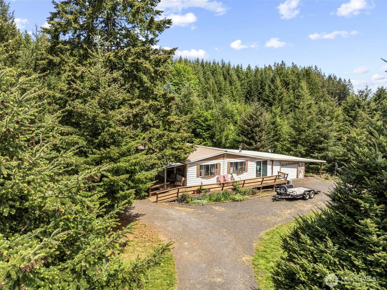 302 Hemenway Road - Photo 1