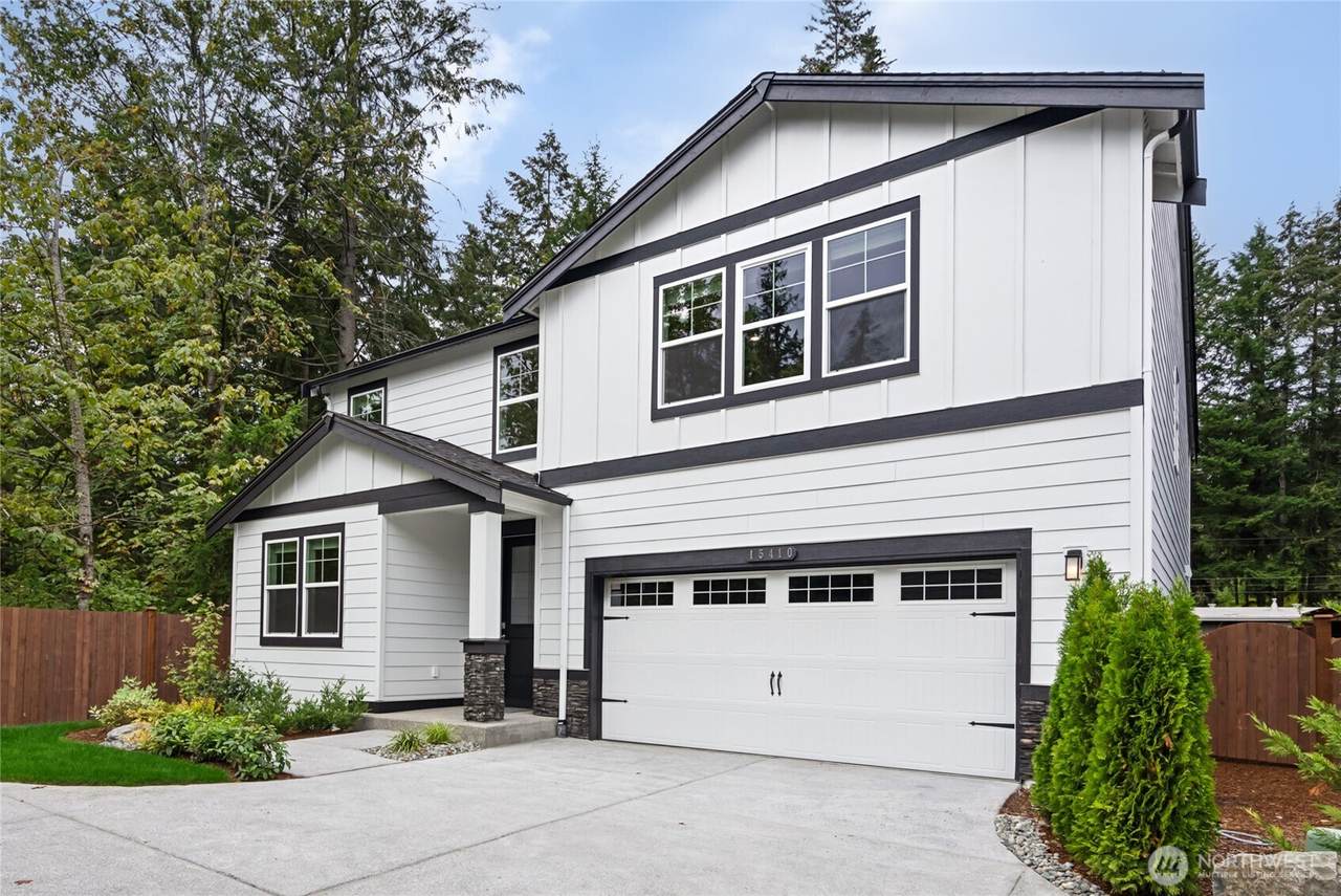 2406 Hyde Court - Photo 1