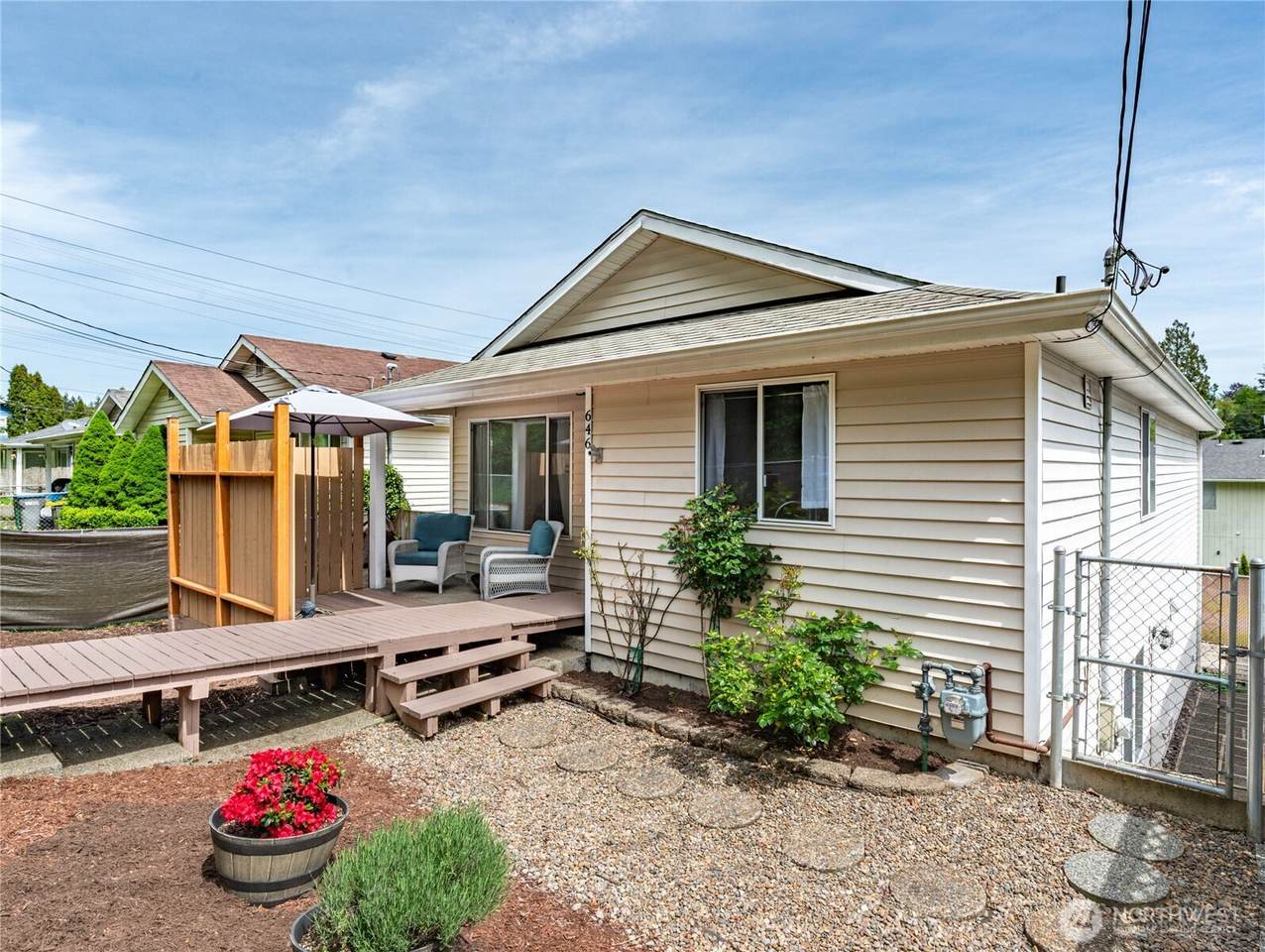 646 Adele Avenue - Photo 1