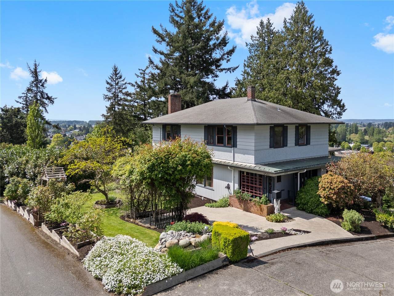 301 6th Street - Photo 1