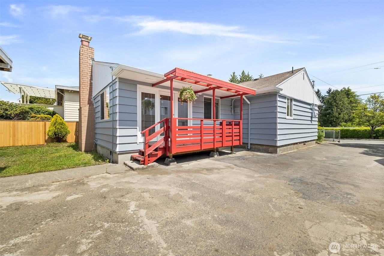 13223 4th Avenue - Photo 1