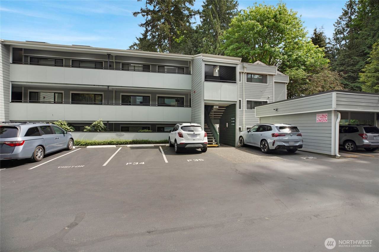 13739 15th Avenue - Photo 1