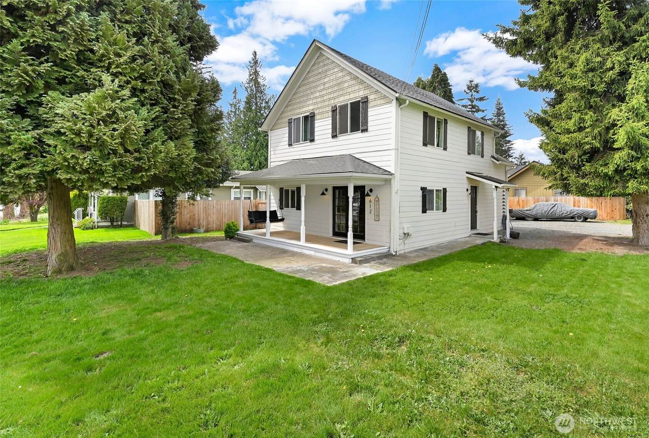612 Hunt Avenue - Photo 1
