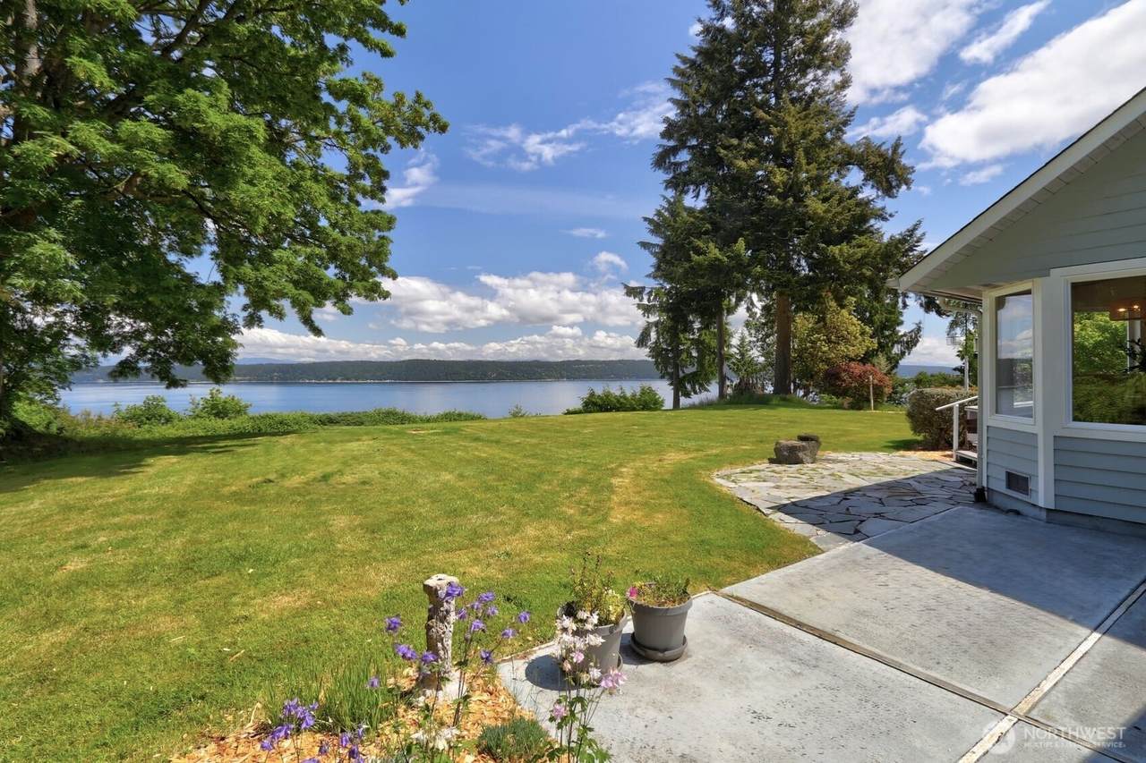2847 Viewmont Place - Photo 1