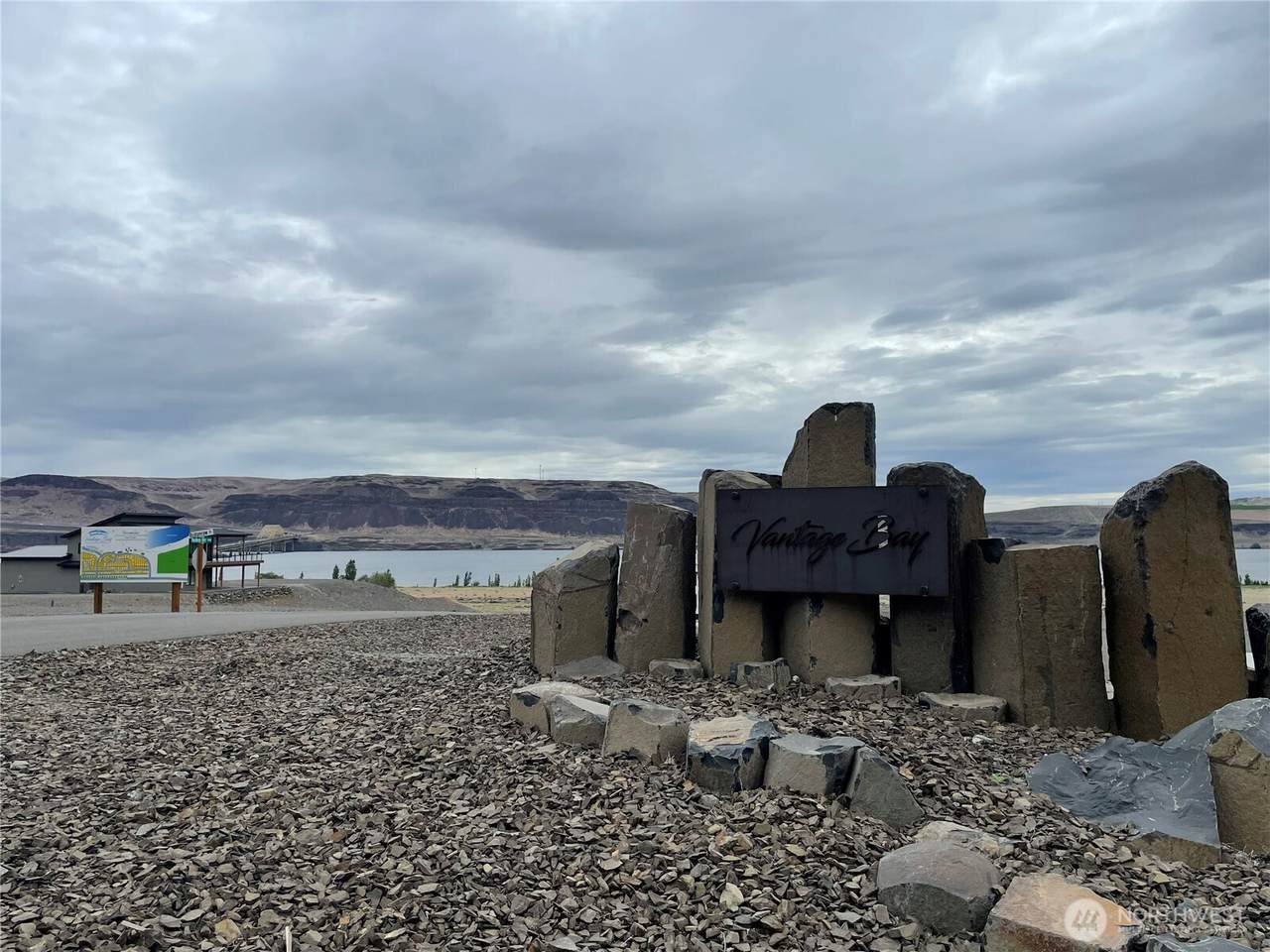 590 Vantage Bay Loop - Photo 1