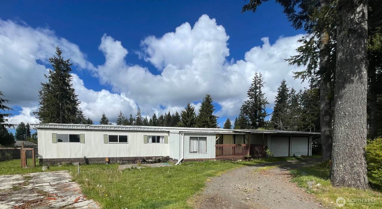 210 Sherwood Avenue - Photo 1