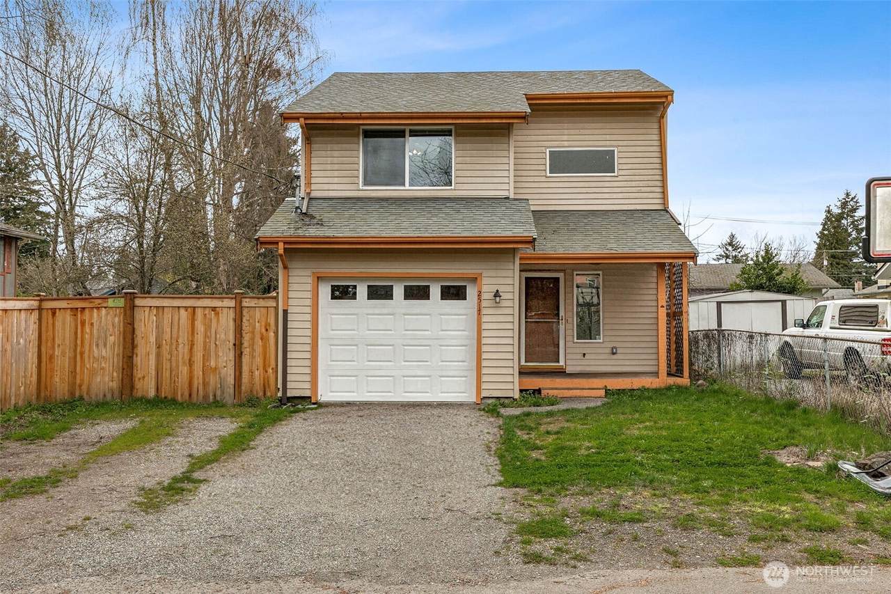 2517 Prospect Avenue - Photo 1