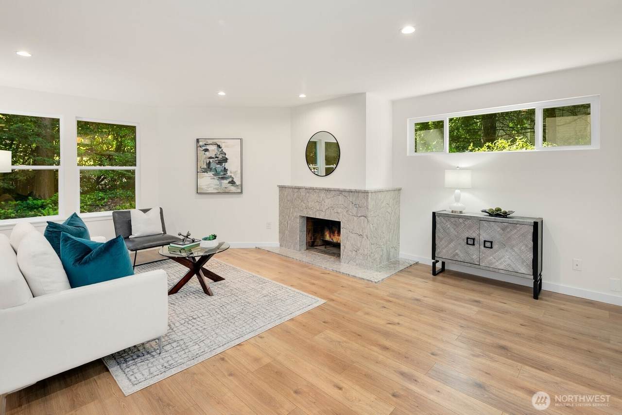 14633 40th Street - Photo 1