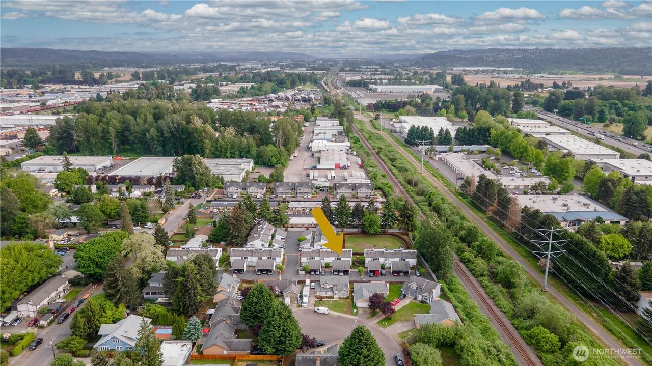 701 5th Avenue - Photo 1