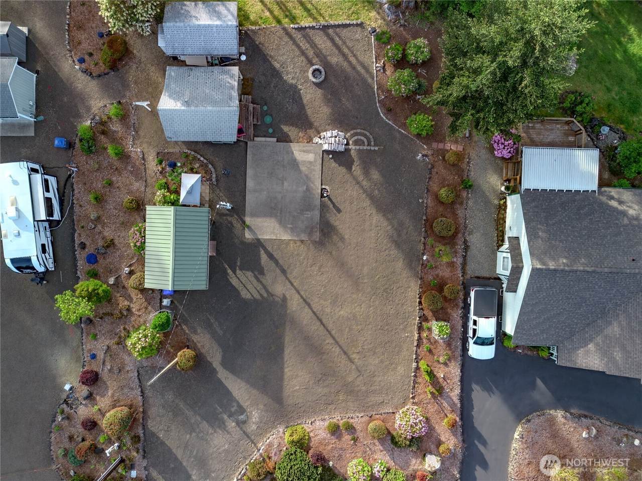 140 Connemara Way - Photo 1