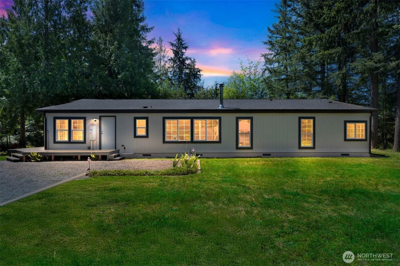 25517 Fiske Road - Photo 1