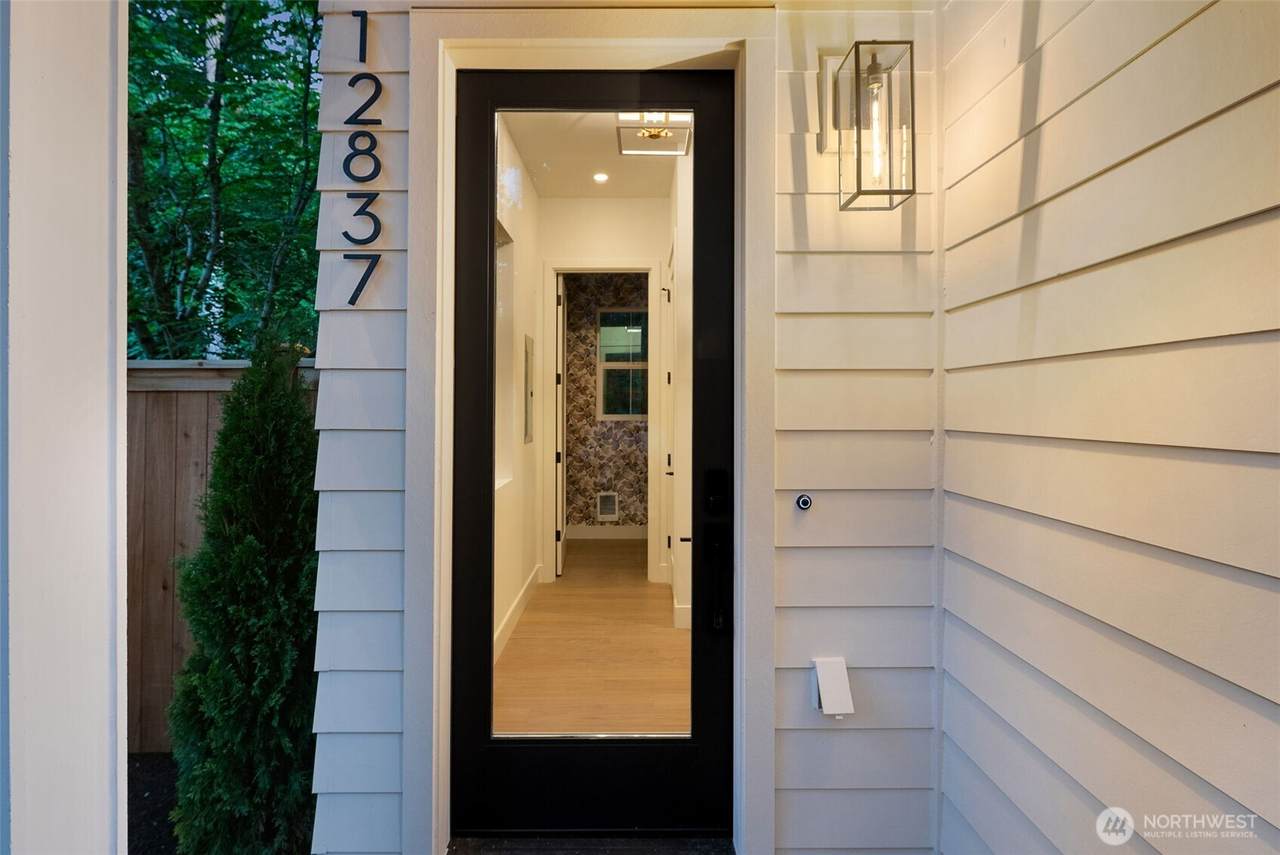 12837 91st Street - Photo 1