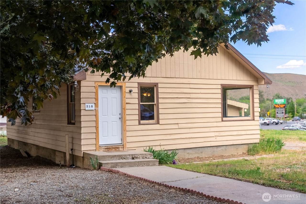 318 Lombard Street - Photo 1