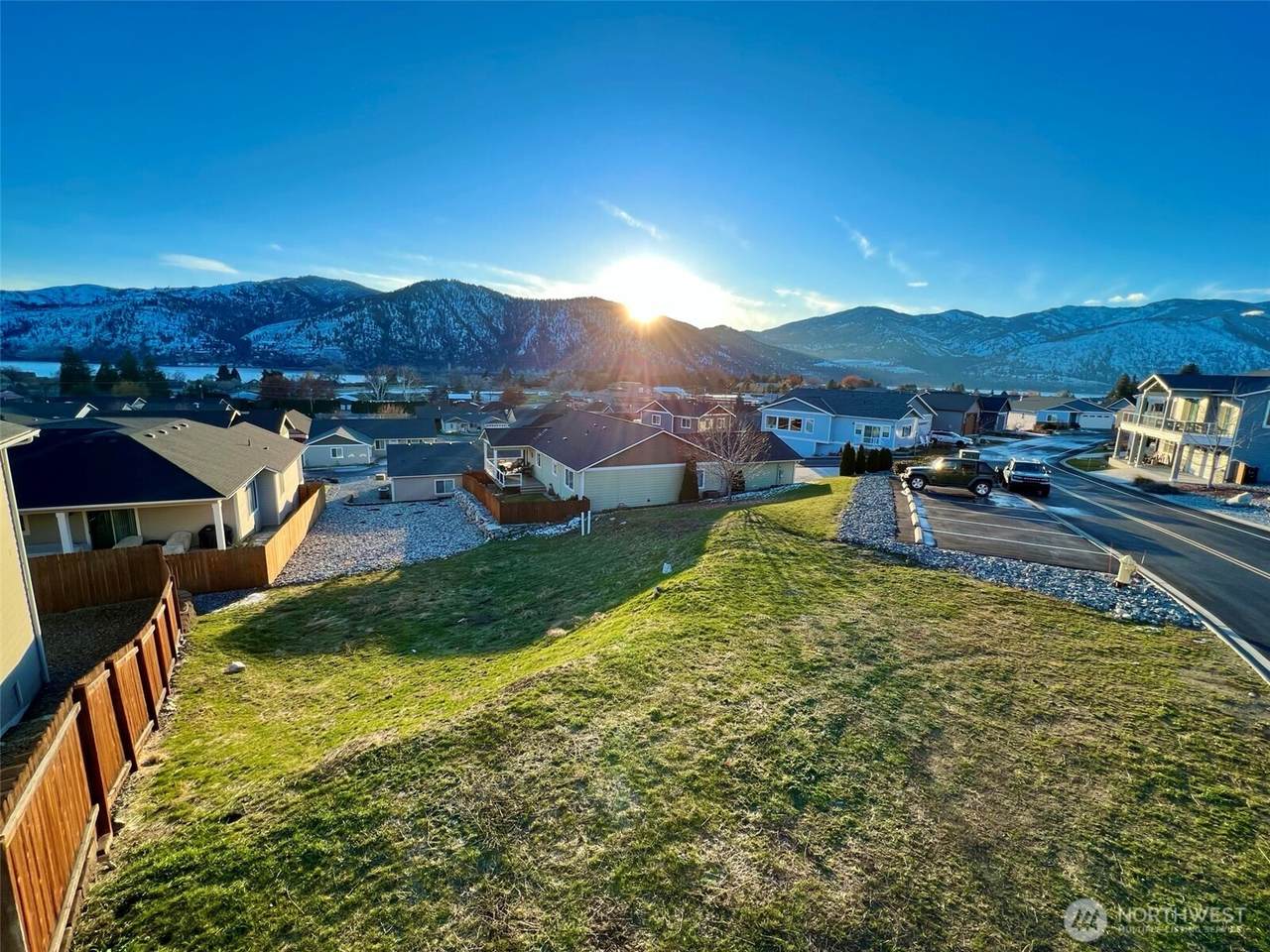 516 Village Drive - Photo 1