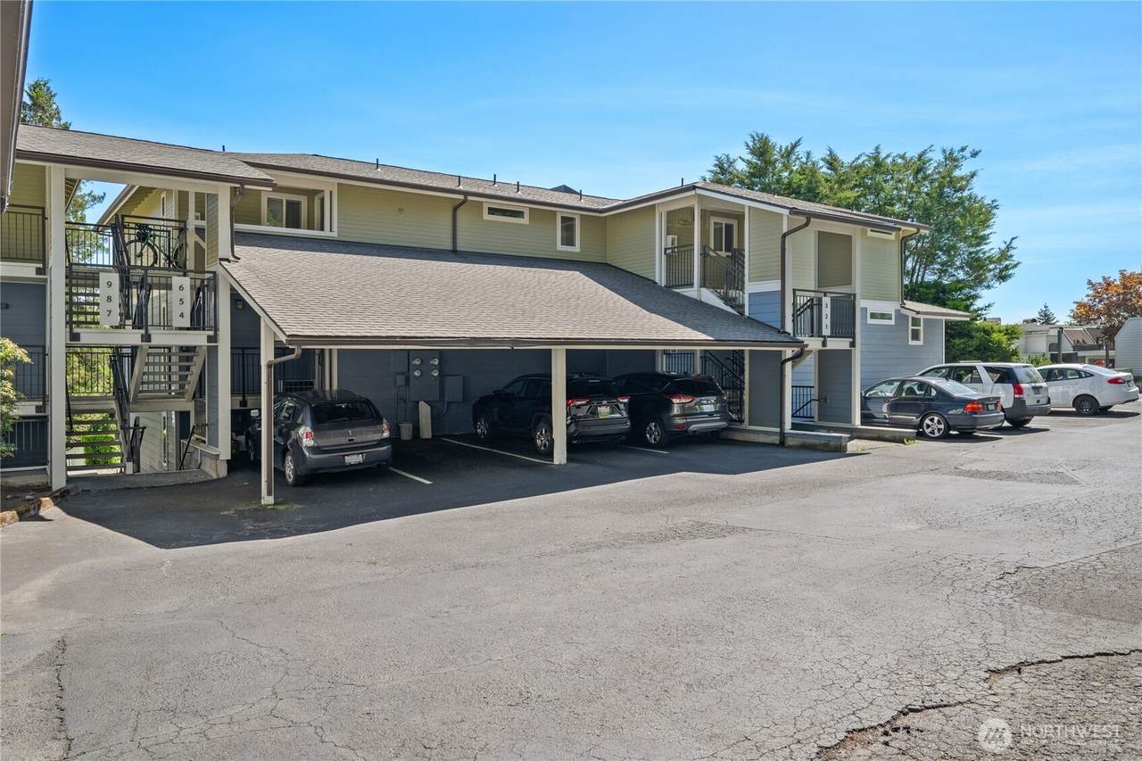 7581 Old Redmond Rd - Photo 1