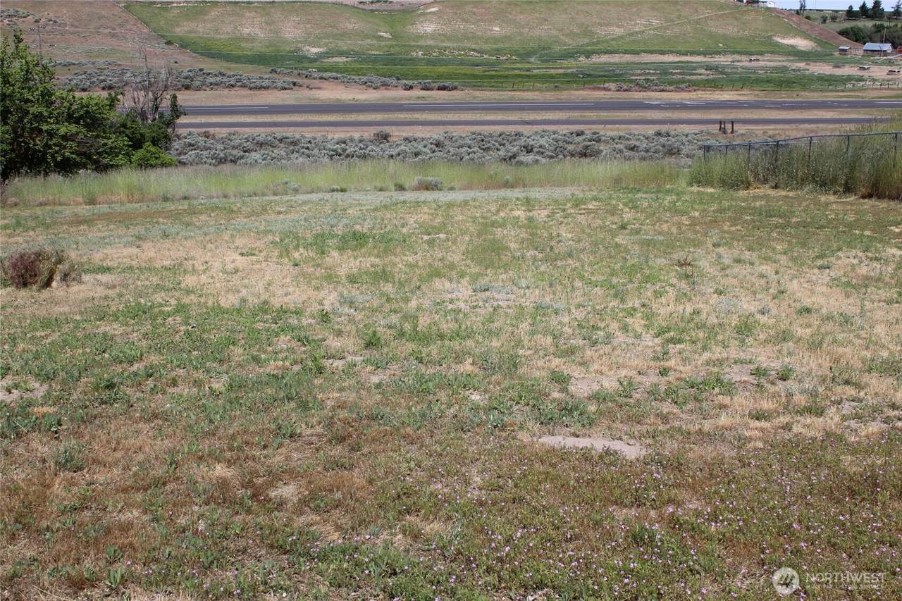 0 Broadway Avenue - Photo 1