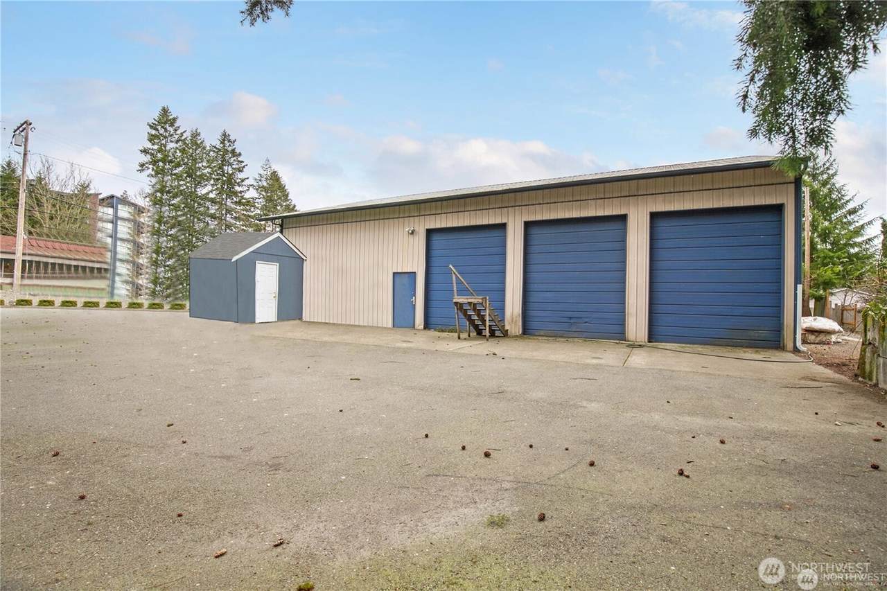 18525 Veterans Memorial Drive - Photo 1