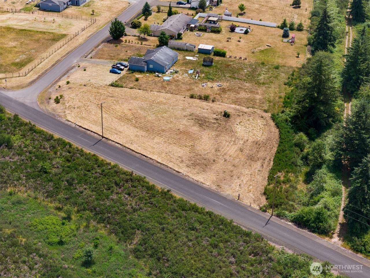 87 Norton Road - Photo 1