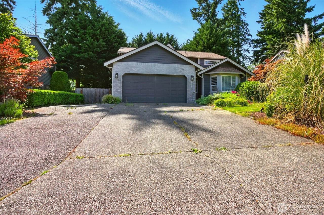 17218 87th Avenue Ct - Photo 1