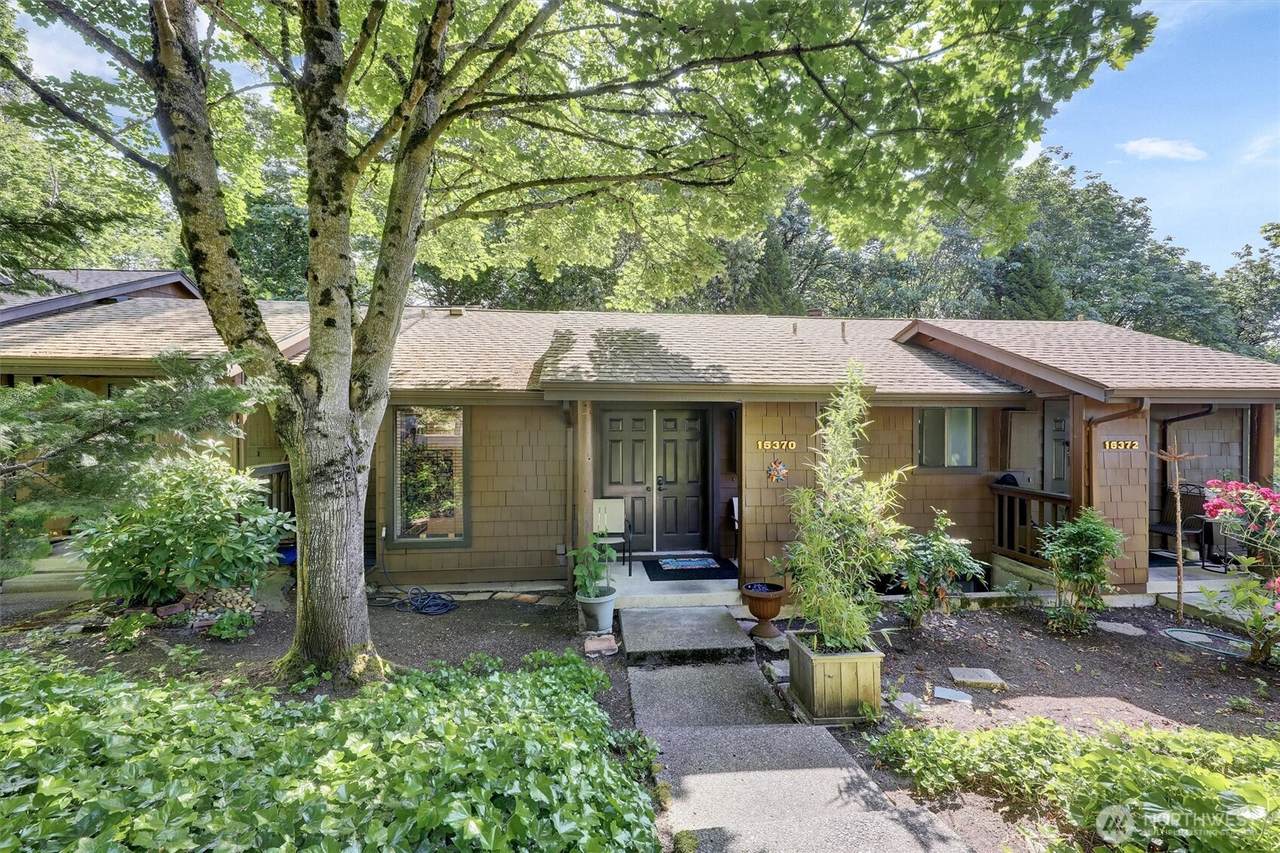 15370 62nd Avenue - Photo 1