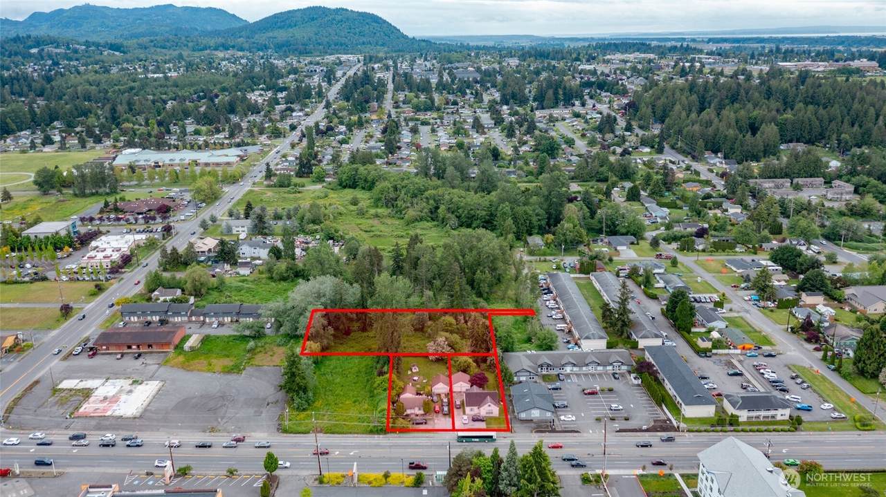 2008 College Way - Photo 1