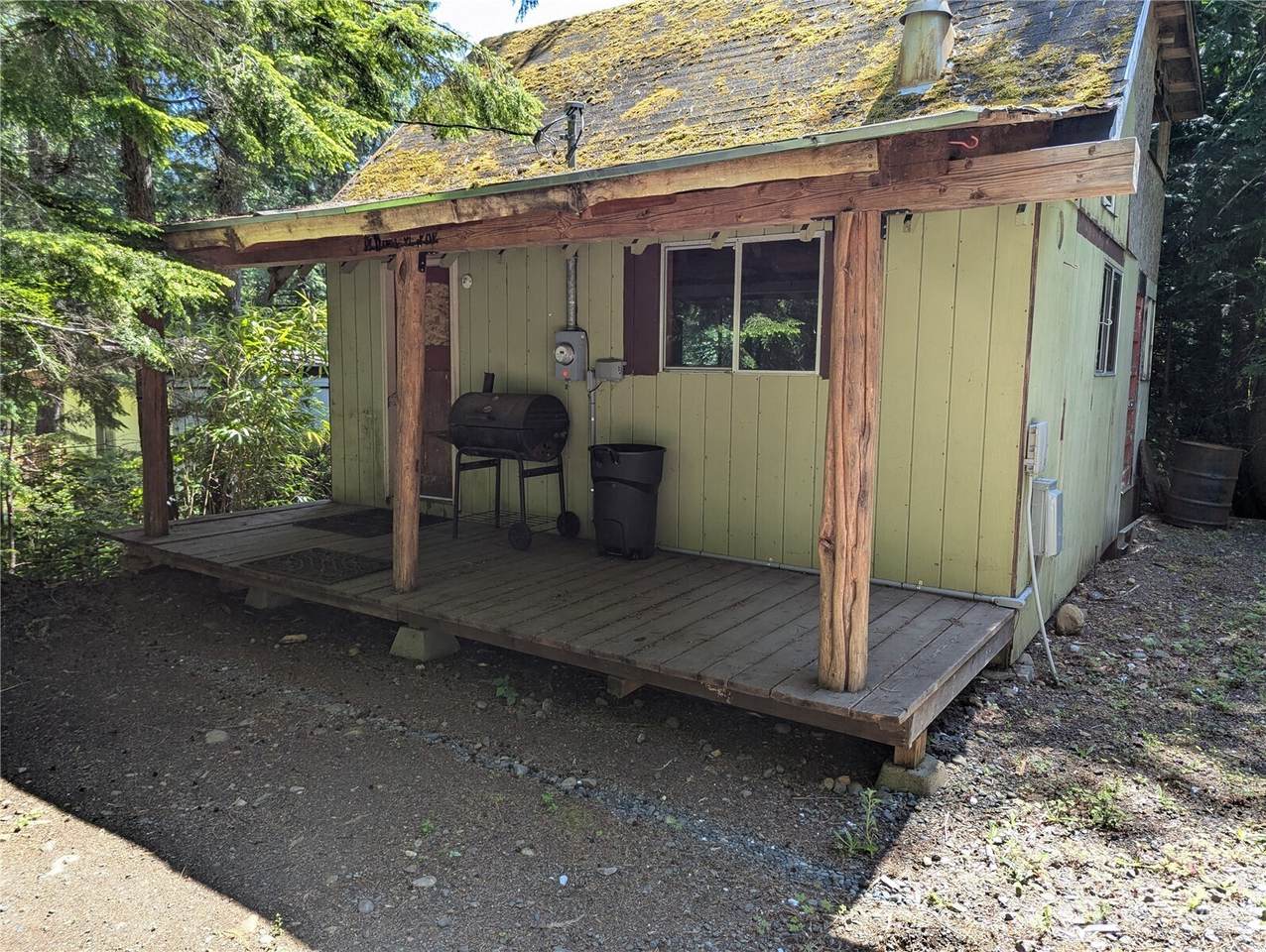 411 Elk Dr - Photo 1