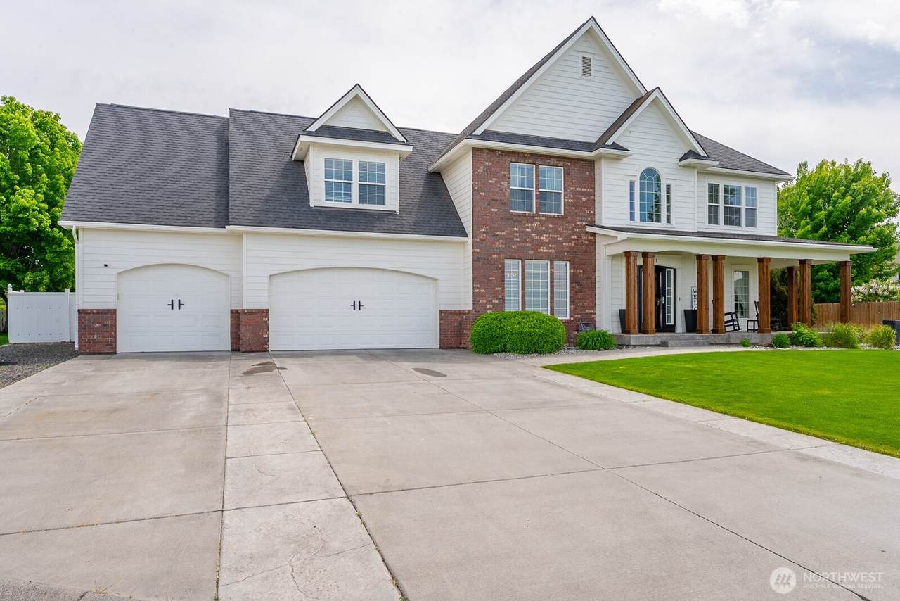 331 Viewmont Drive - Photo 1