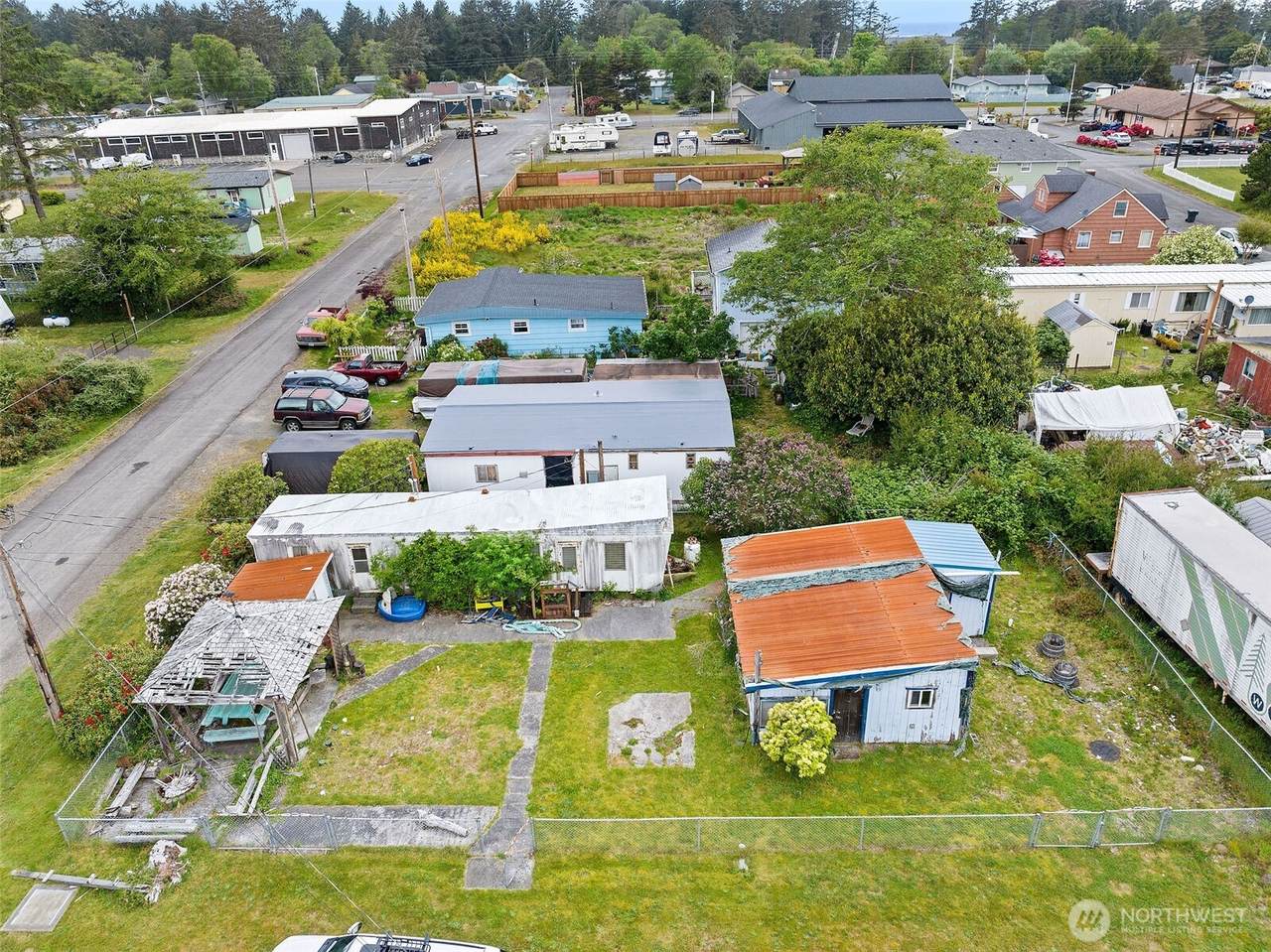 25401 R Street - Photo 1